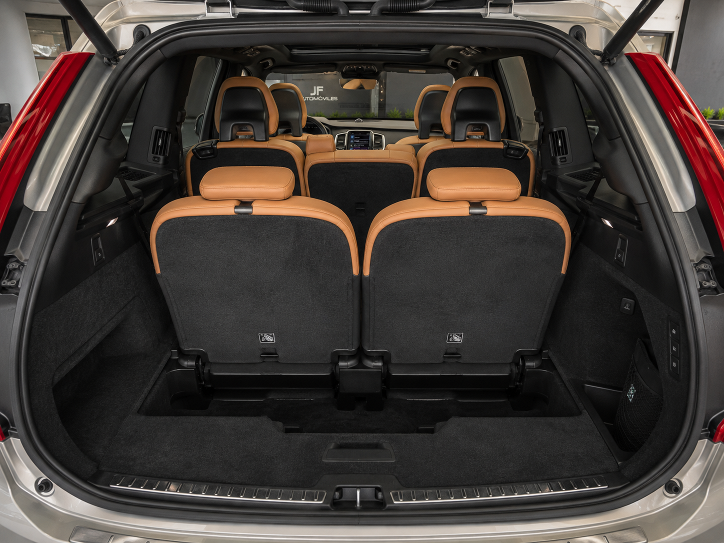 Volvo XC90 2.0 T8 Plug-in Hybrid Inscription AWD - Imagen 9