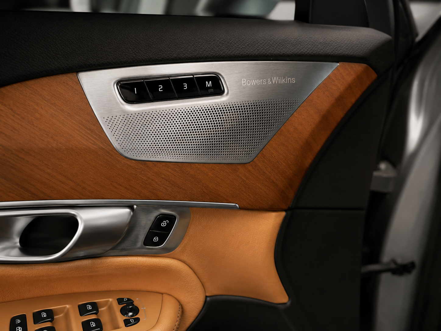 Volvo XC90 2.0 T8 Plug-in Hybrid Inscription AWD - Imagen 14