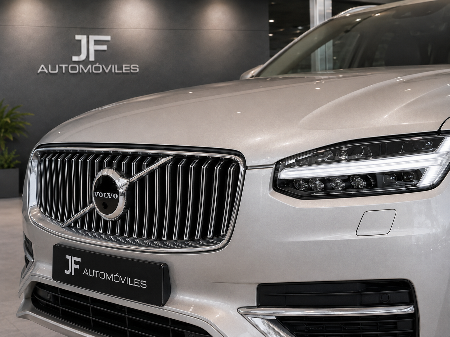 Volvo XC90 2.0 T8 Plug-in Hybrid Inscription AWD - Imagen 16