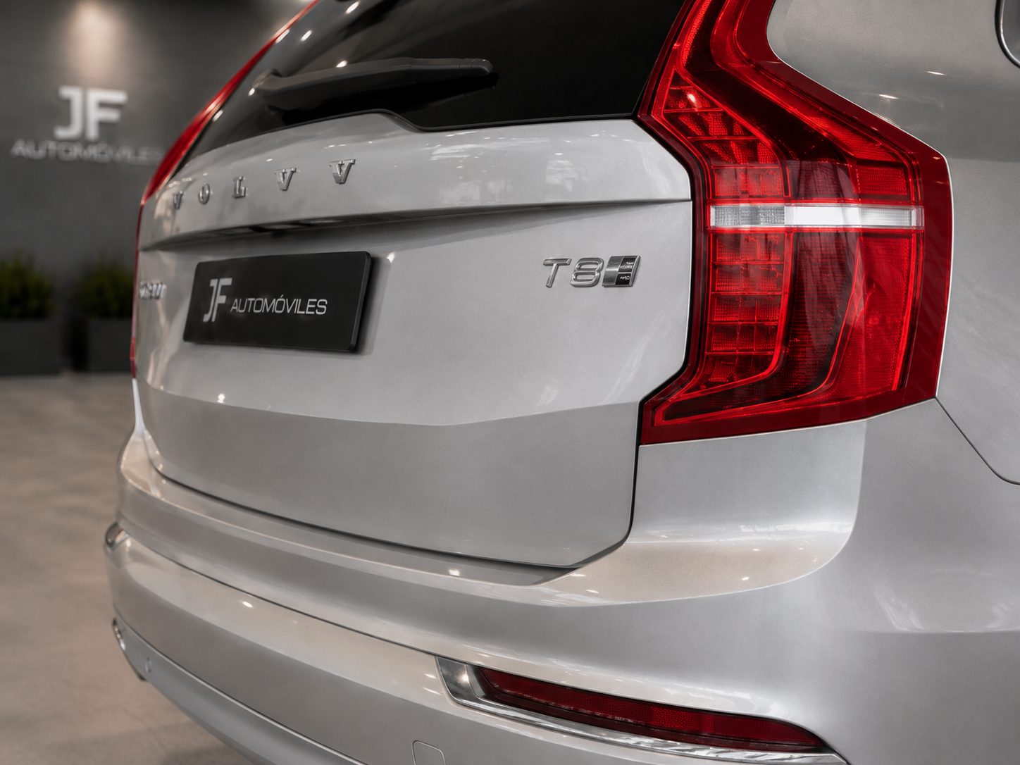 Volvo XC90 2.0 T8 Plug-in Hybrid Inscription AWD - Imagen 17