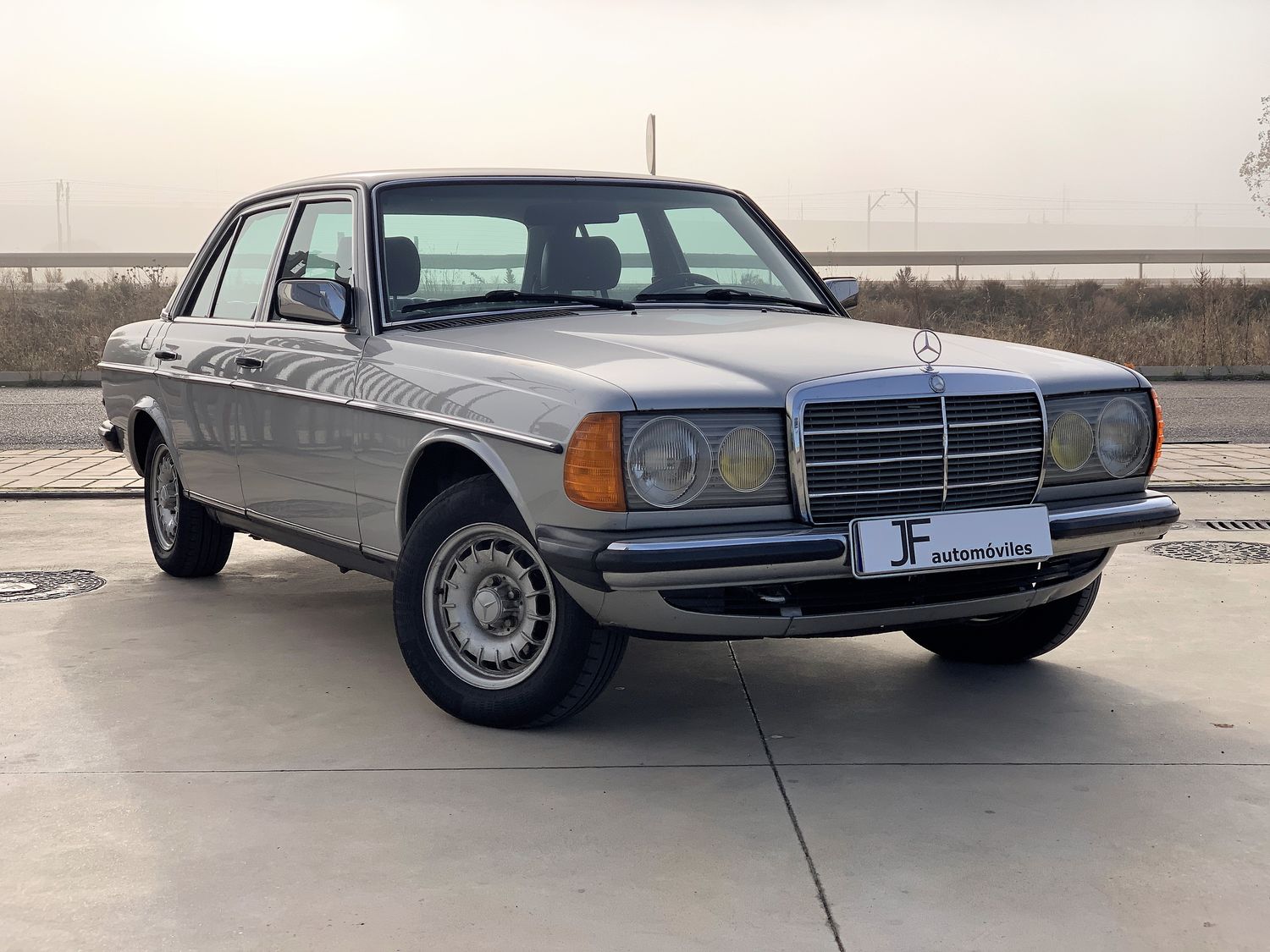 Mercedes 300D automático en Palencia