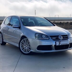 Volkswagen Golf R32 3 puertas manual en Palencia
