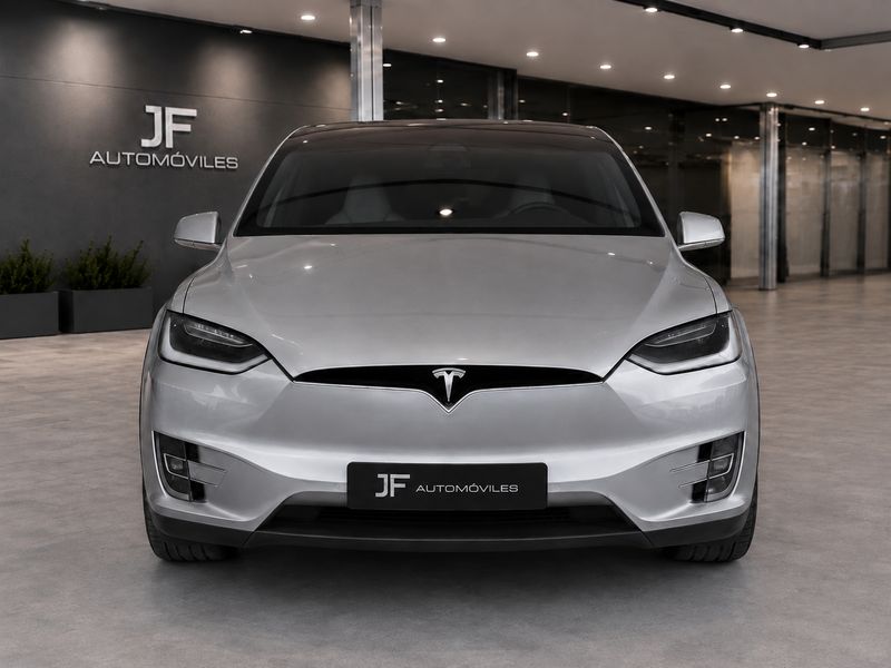 Tesla Model X - Imagen 4